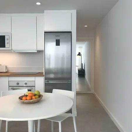 Apartment Diama 2. New! With Terrace, 1 Min Walk From The Beach *