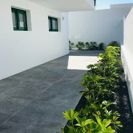 Diama 2. New! With Terrace, 1 Min Walk From The Beach